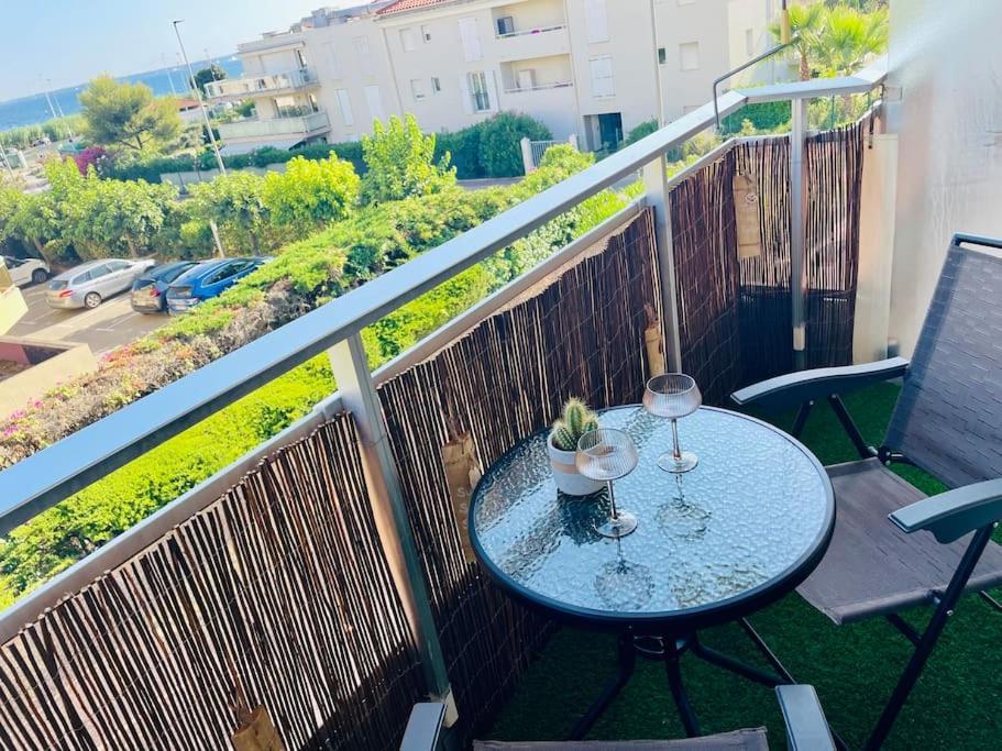 17Bijou-Plage Antibes Exterior photo